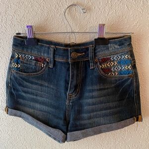 High waisted dark wash embroidered shorts
